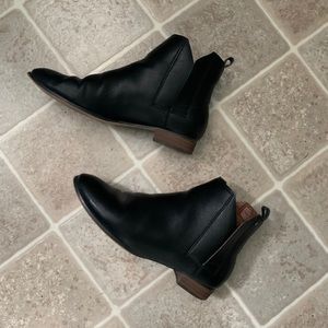 MATT & NAT Leather Booties
